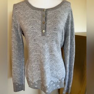 Soft wool winter sweater with Nordic design